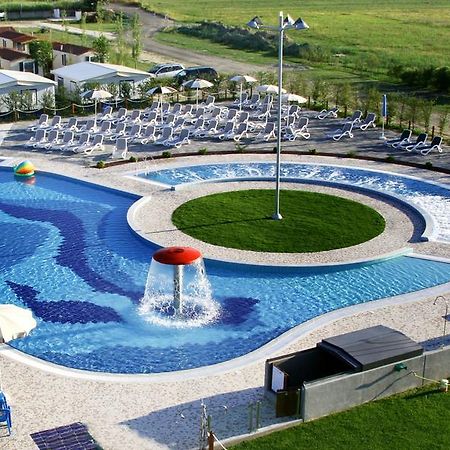 Villaggio Camping Adria Casal Borsetti Esterno foto