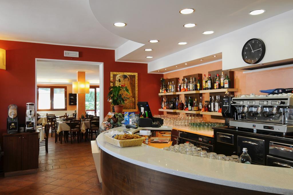 Villaggio Camping Adria Casal Borsetti Esterno foto