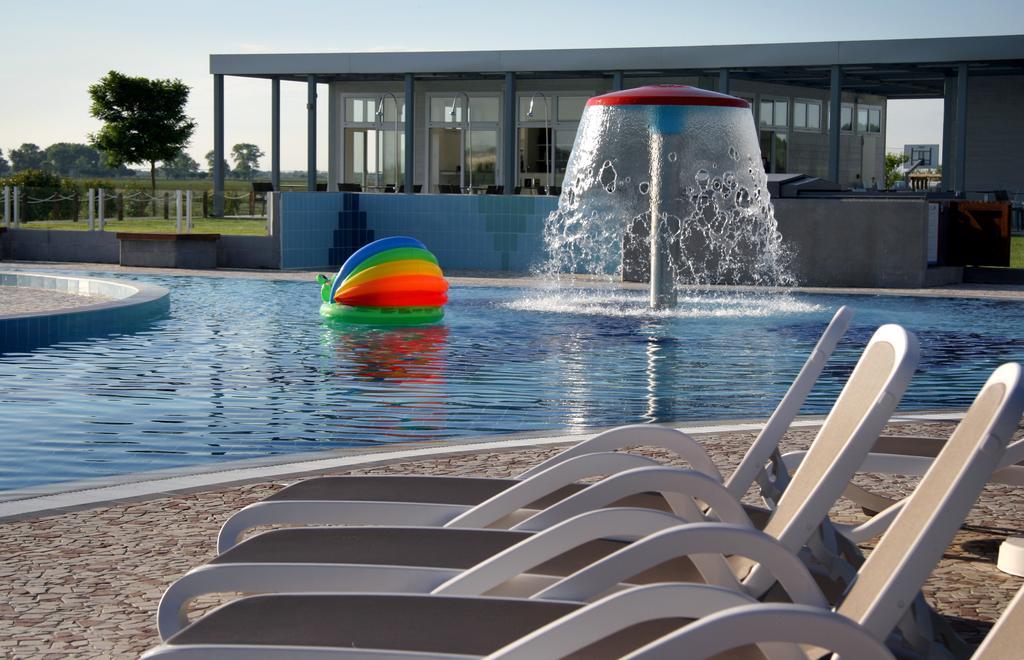 Villaggio Camping Adria Casal Borsetti Esterno foto